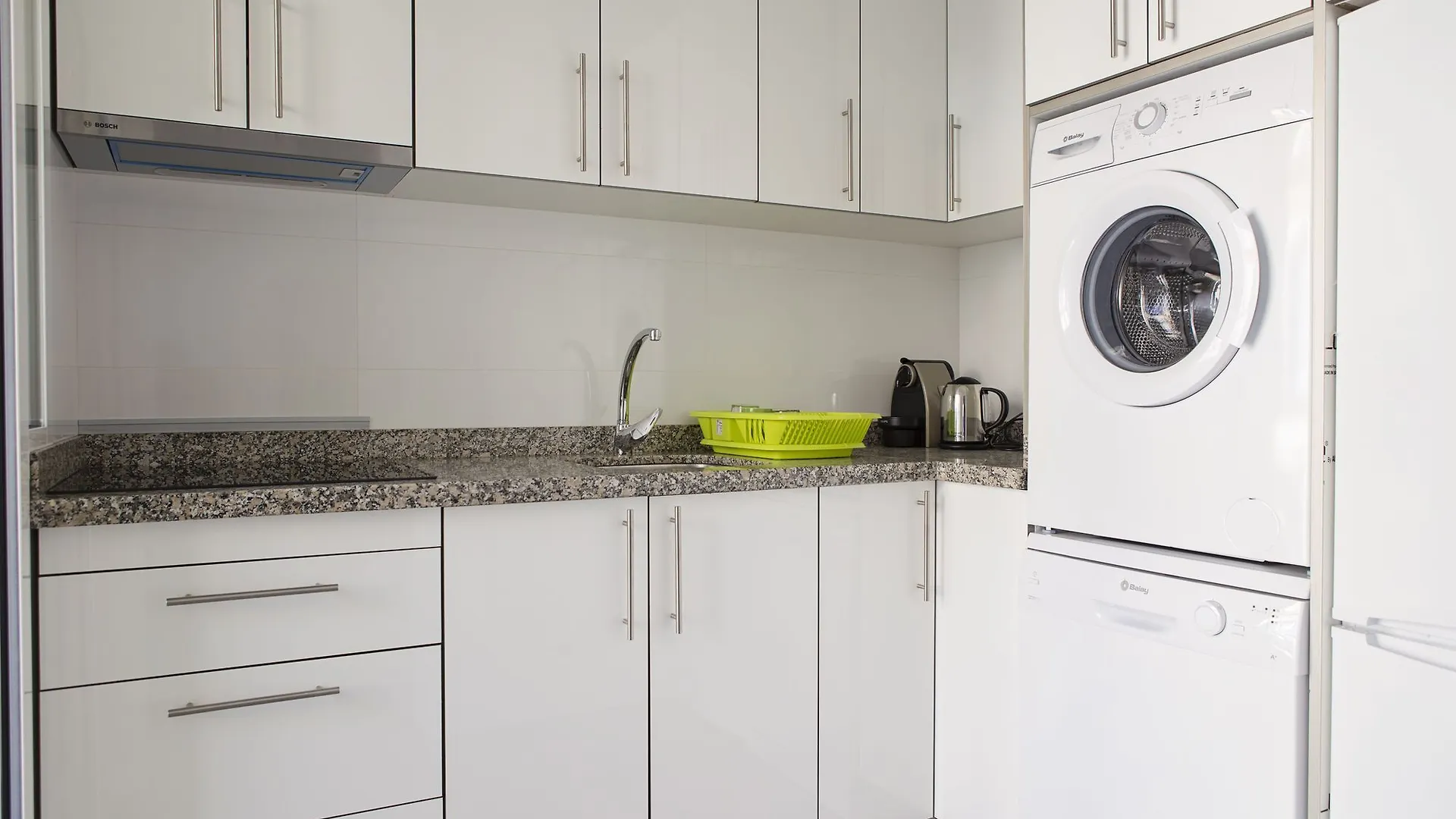 Suncity Flat Victoria Malaga Apartment